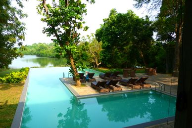 Roman Ayurveda Lake Resort Sri Lanka